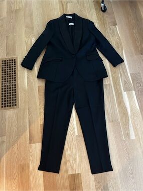 Exclusive Style Paris Tailored Black Blazer & Pants Suit — Women's Workwear
